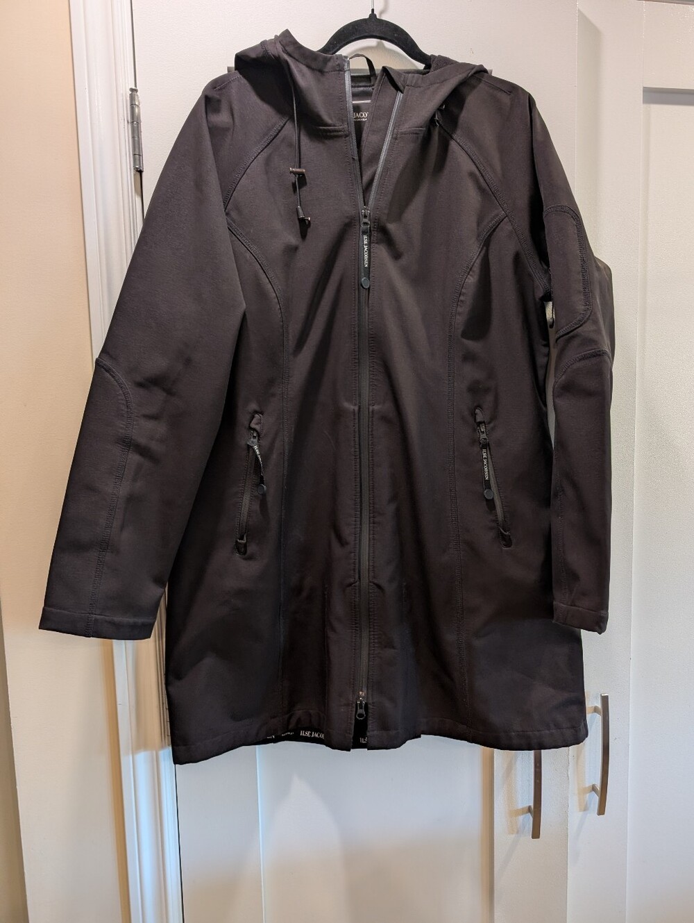Ilse Jacobsen Hornbaek Raincoat,44